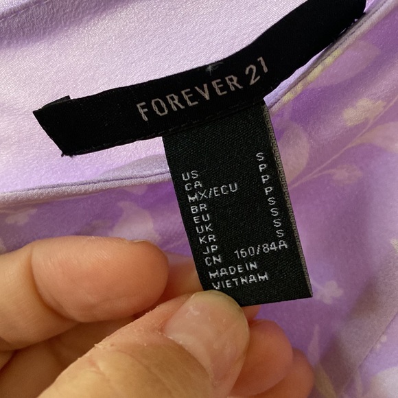 NWT beautiful lilac dress - Picture 4 of 5